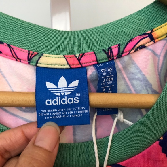 NWT. Adidas Originals Small Brazilian Crop Top - Picture 5 of 5